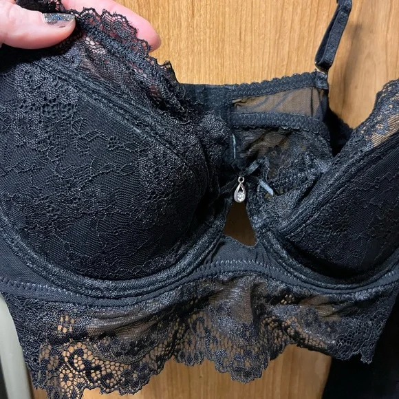 Sexy Black Lace Unlined Underwire Bra and Panty Set for Women Size 36B/Medium 🖤 - Picture 8 of 16